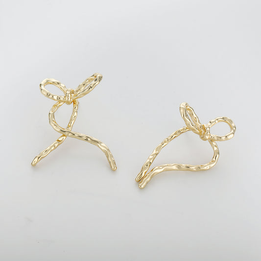 Irregular ribbon bow high-end earrings
