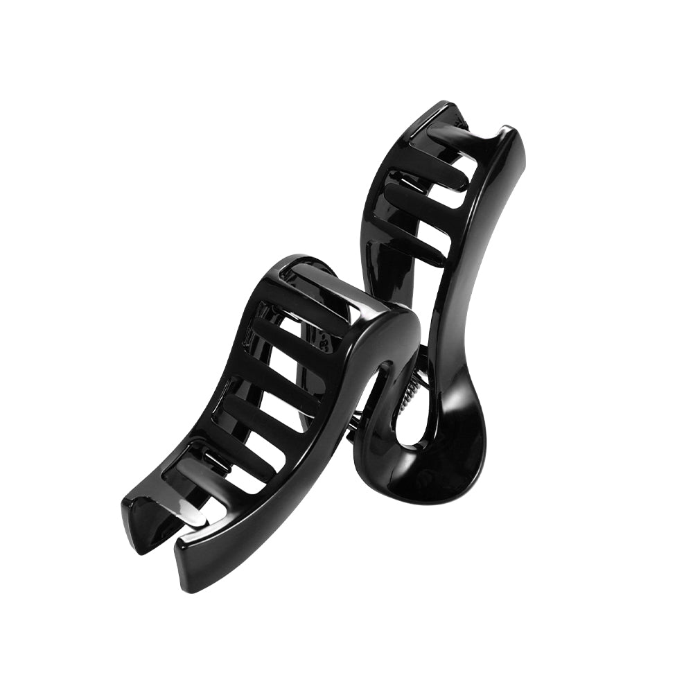Wavy large-sized grab clip with coiled hair at the back of the head shark clip