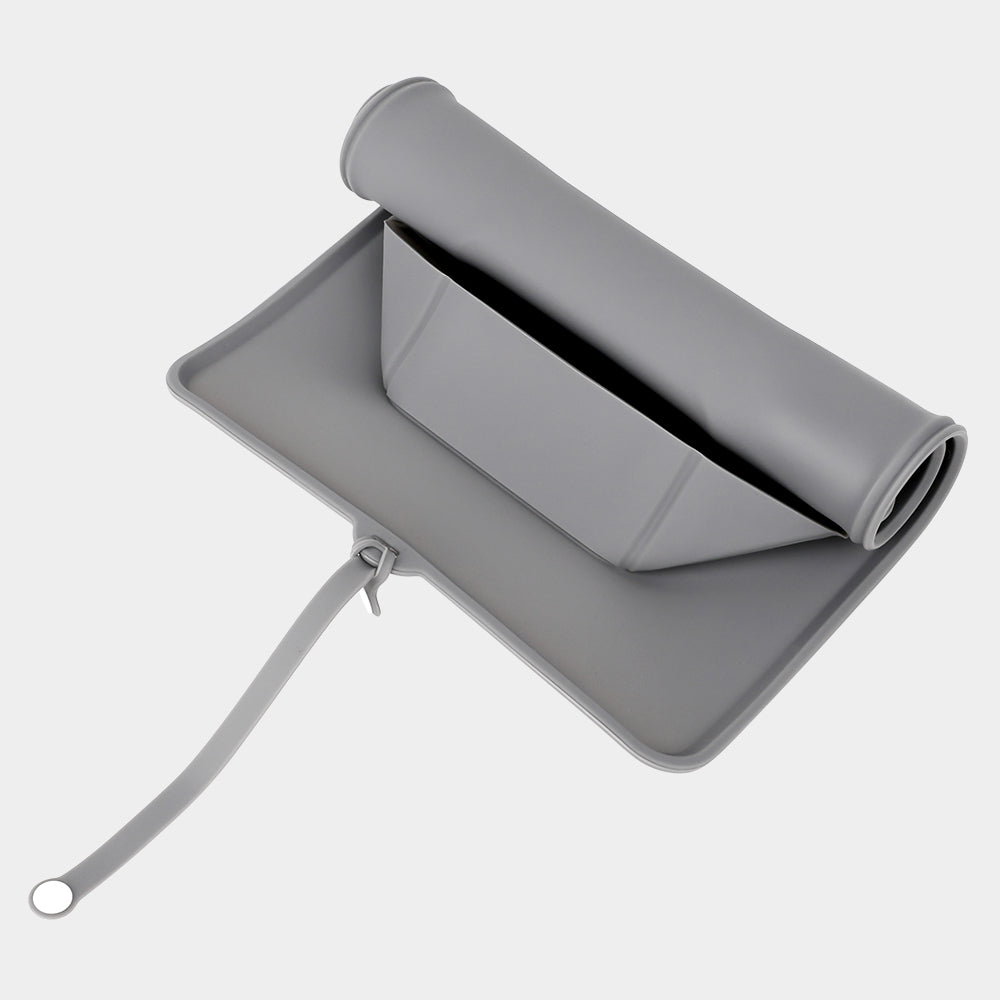 Folding pet feeding travel silicone mat