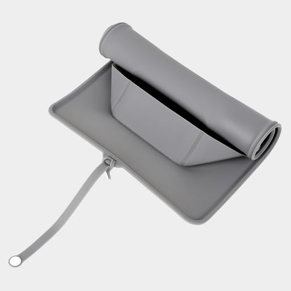 Folding pet feeding travel silicone mat