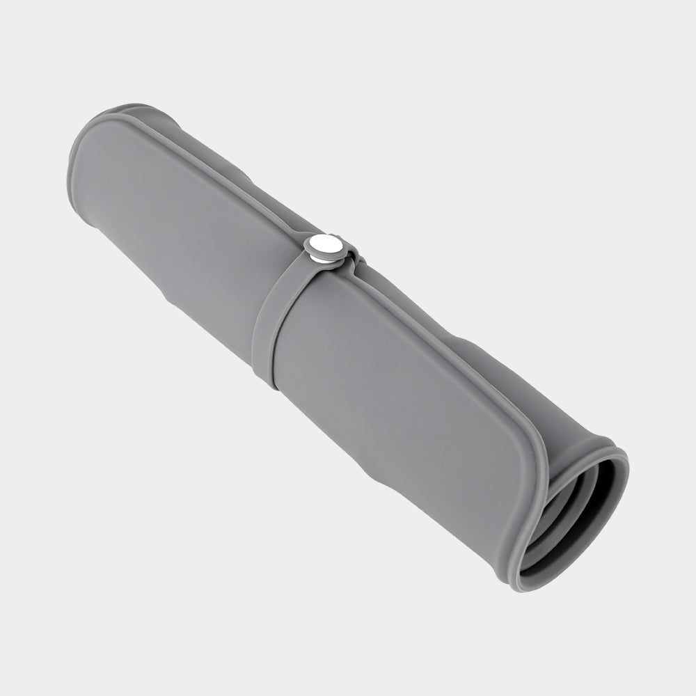 Folding pet feeding travel silicone mat