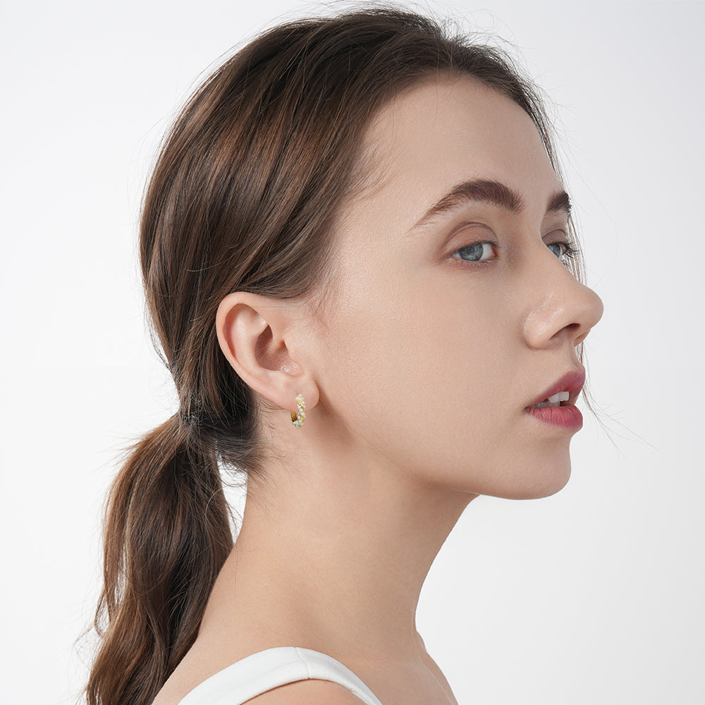 Gentle Temperament Twisted Pearl Round Earrings