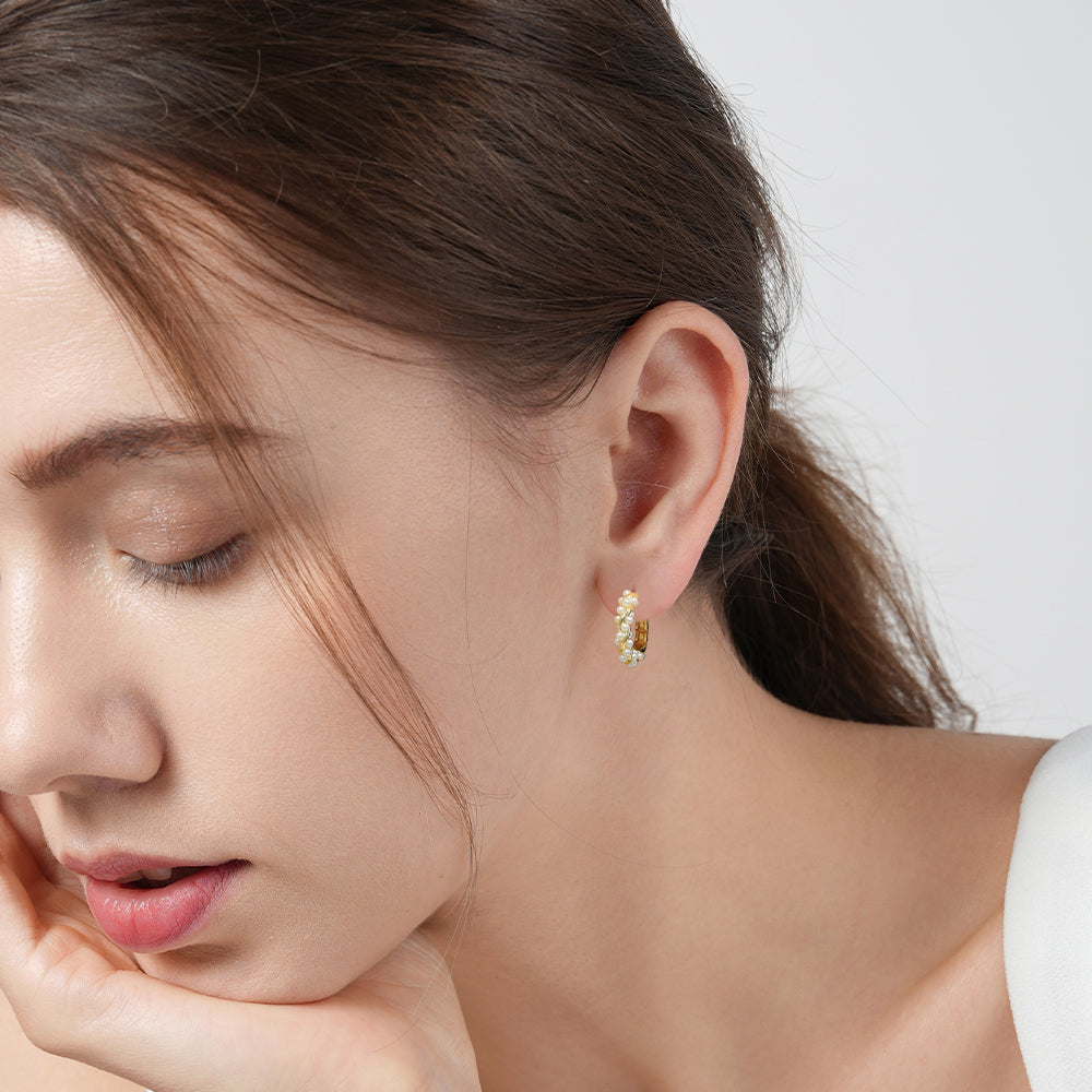 Gentle Temperament Twisted Pearl Round Earrings